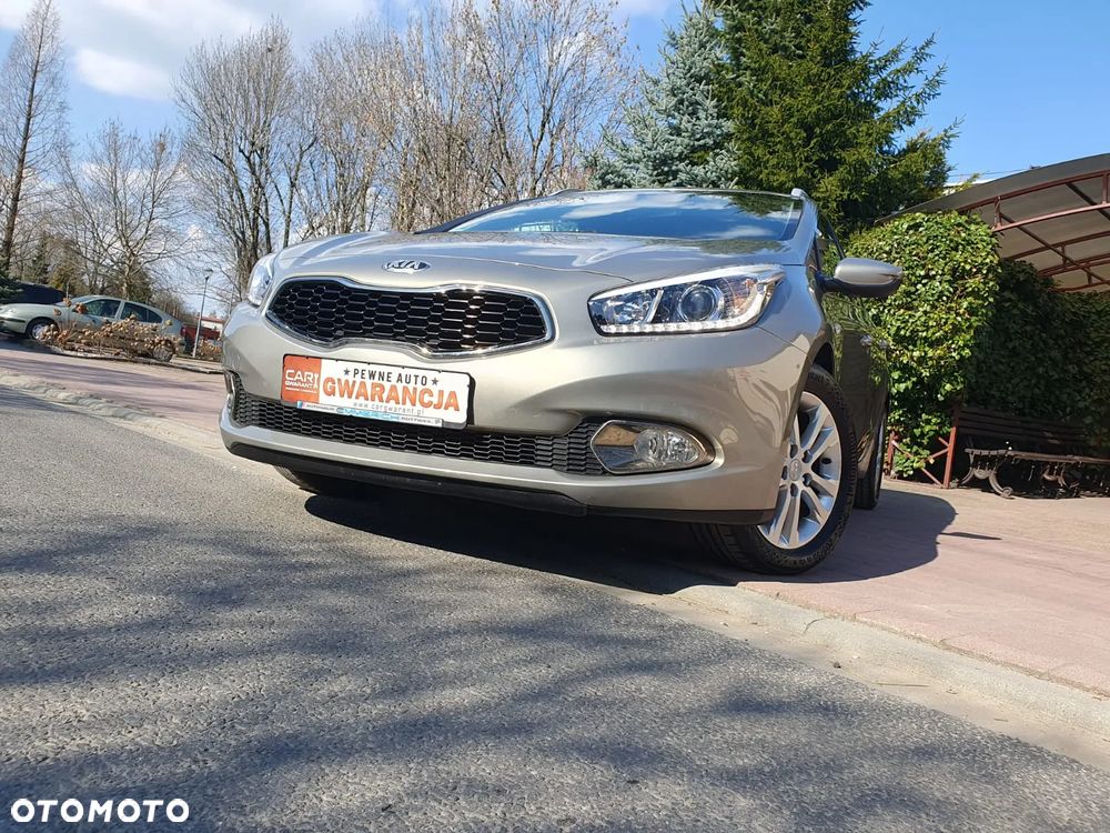 Kia Ceed 1.6 GDI Spirit - 32