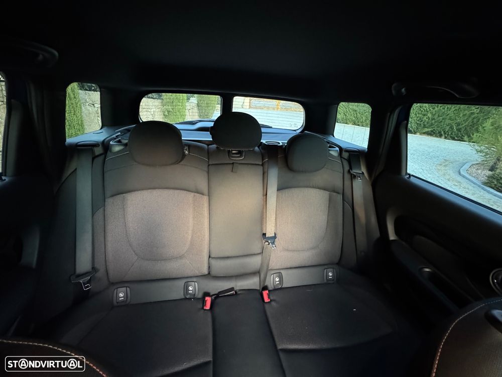 MINI Clubman One D Sport Edition - 17
