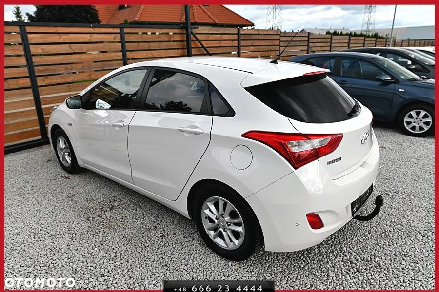 Hyundai i30 1.6 GDI Premium - 10