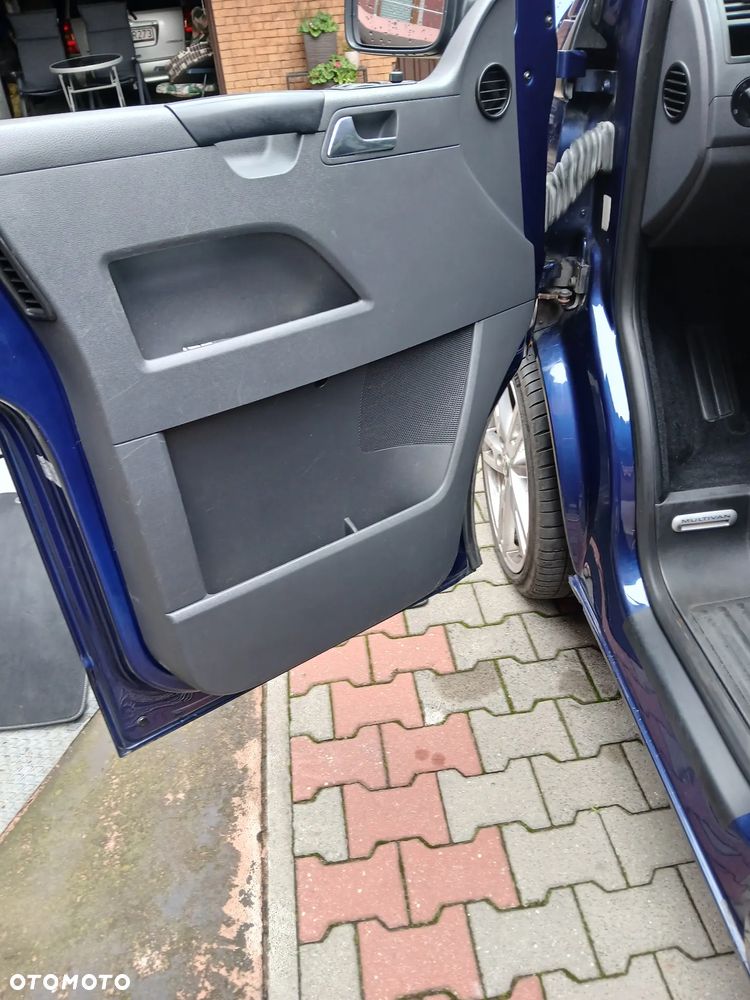 Volkswagen Multivan L1 - 22