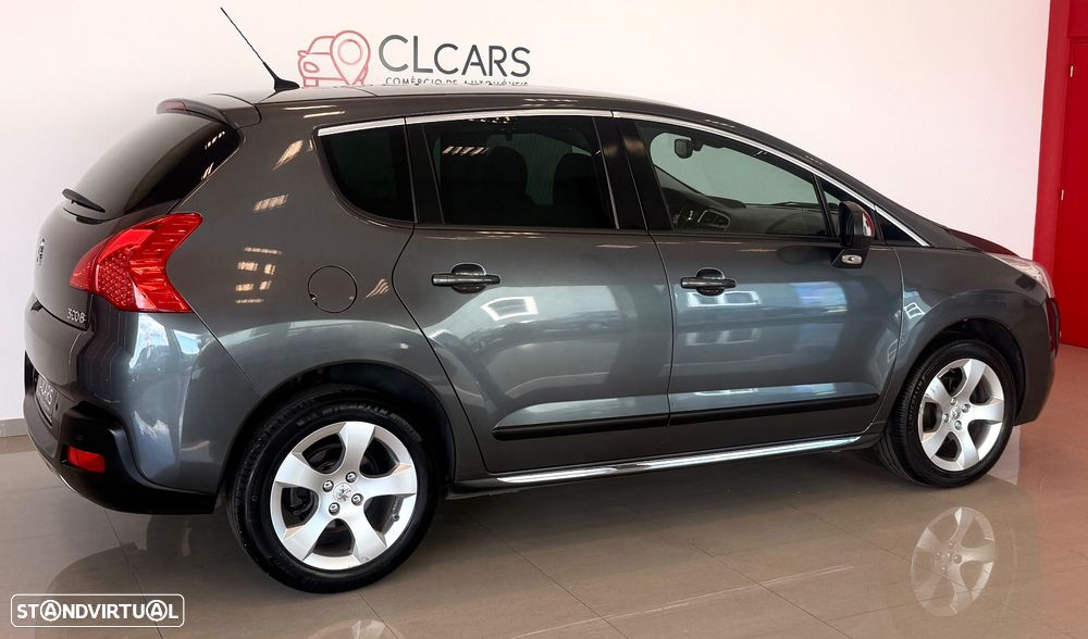 Peugeot 3008 1.6 HDi Executive - 4