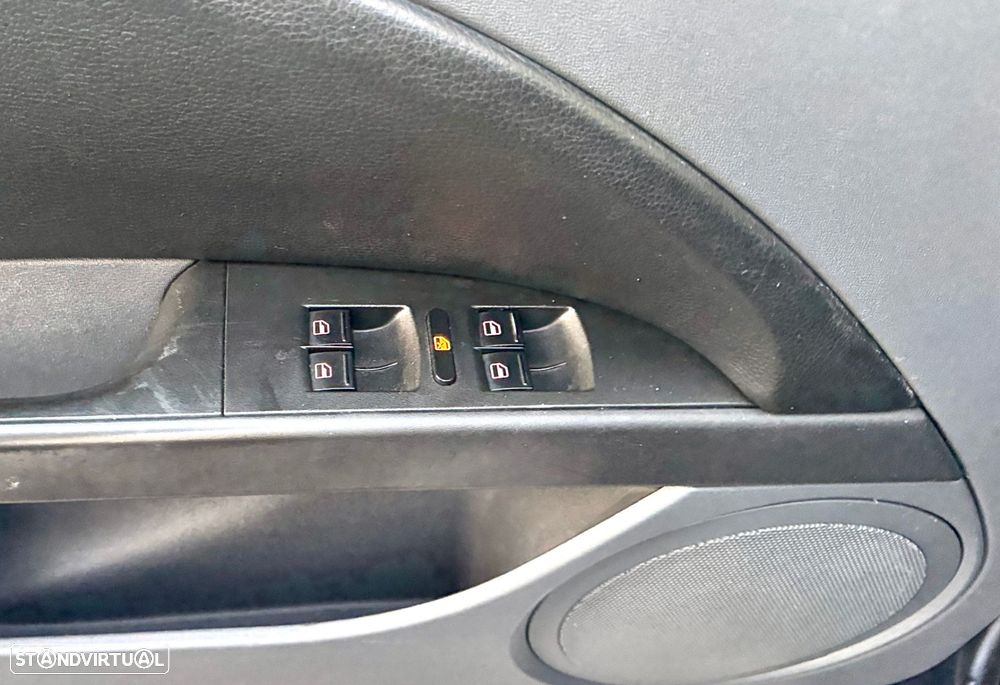 SEAT Leon 2.0 TDI Sport Up DSG - 12