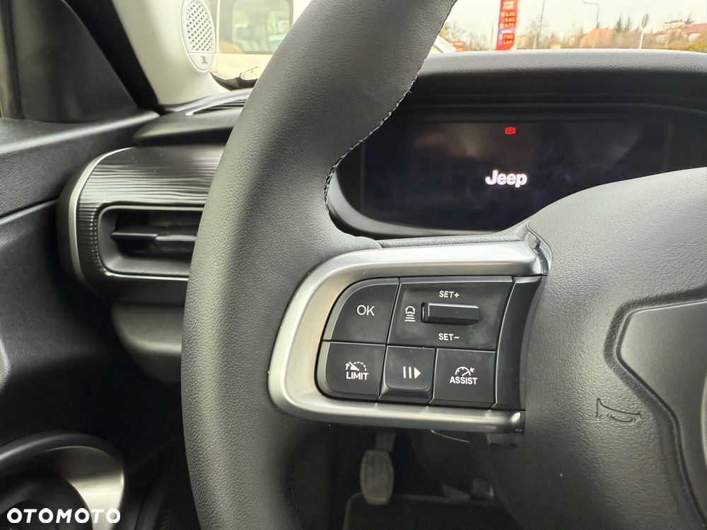 Jeep Avenger 1.2 GSE T3 Turbo-Benzin GDI Altitude - 17