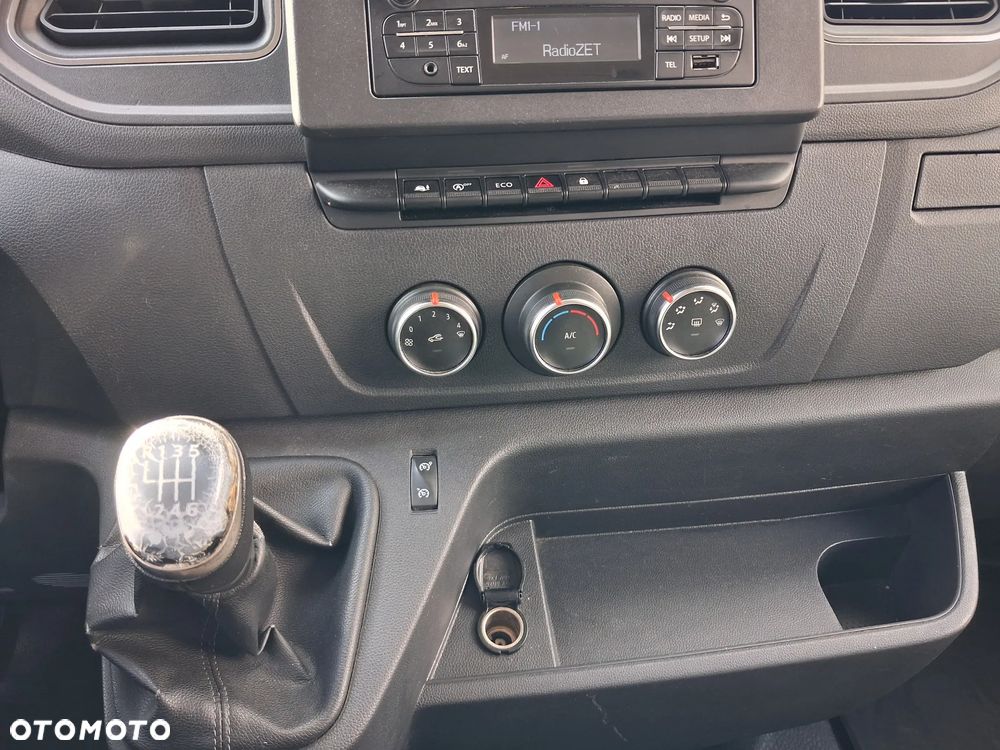 Renault Master Blizniak Kontener Winda - 39