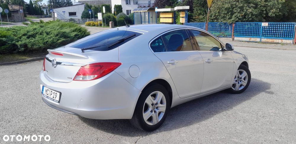 Opel Insignia - 13