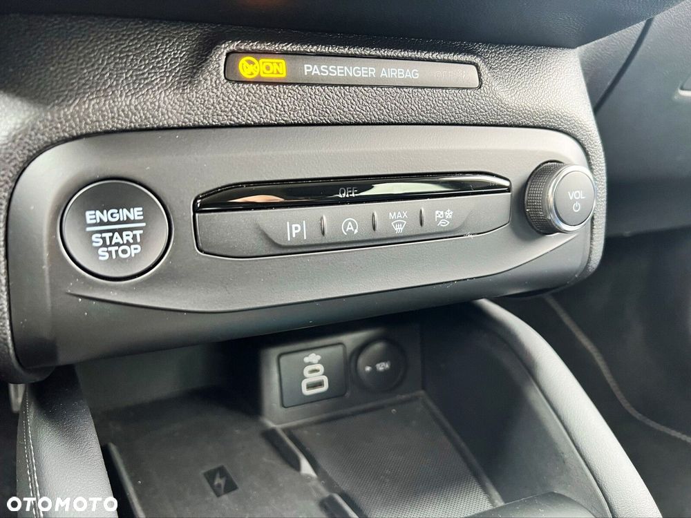 Ford Focus 1.5 EcoBlue Titanium X - 31