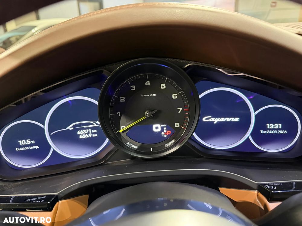 Porsche Cayenne E-Hybrid Tiptronic S Platinum Edition - 20