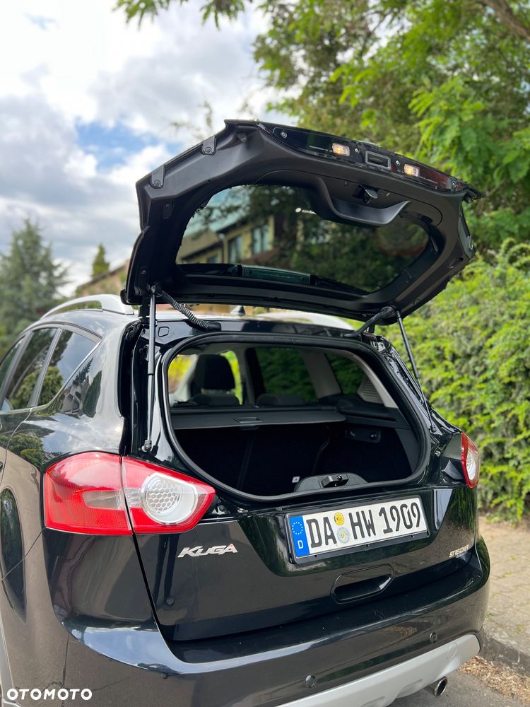 Ford Kuga 2.0 TDCi 4x4 Titanium - 11