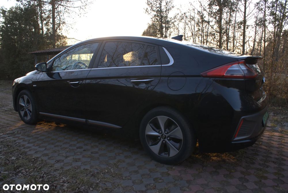 Hyundai IONIQ Electric Premium - 6