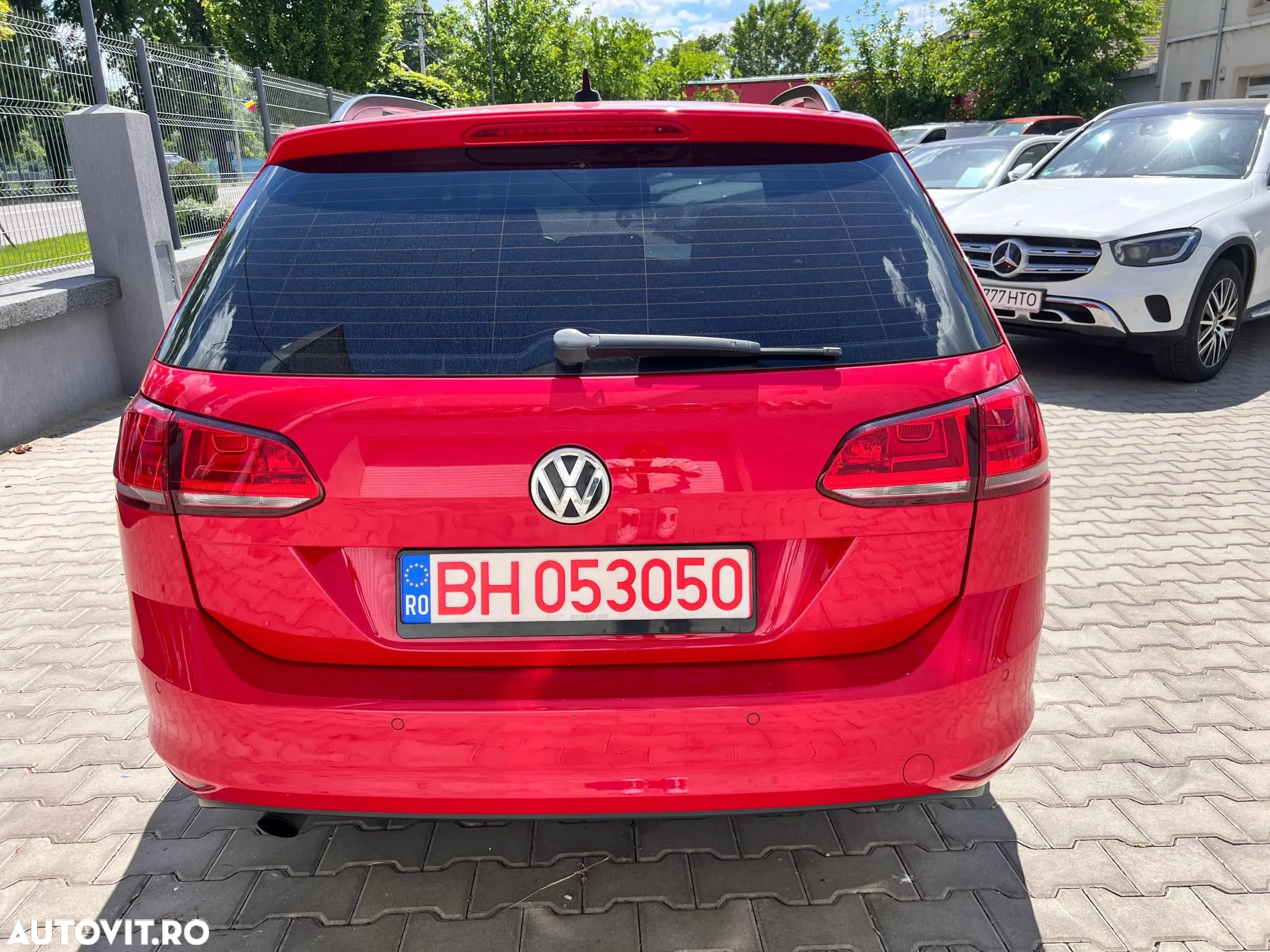 Volkswagen Golf - 4