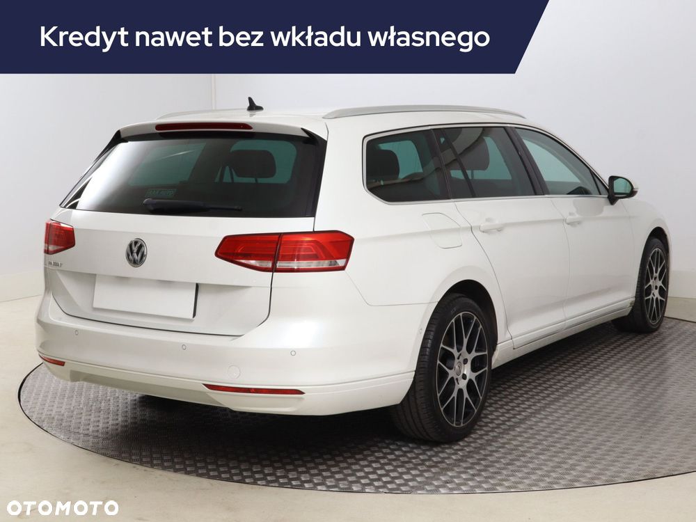 Volkswagen Passat Variant - 7