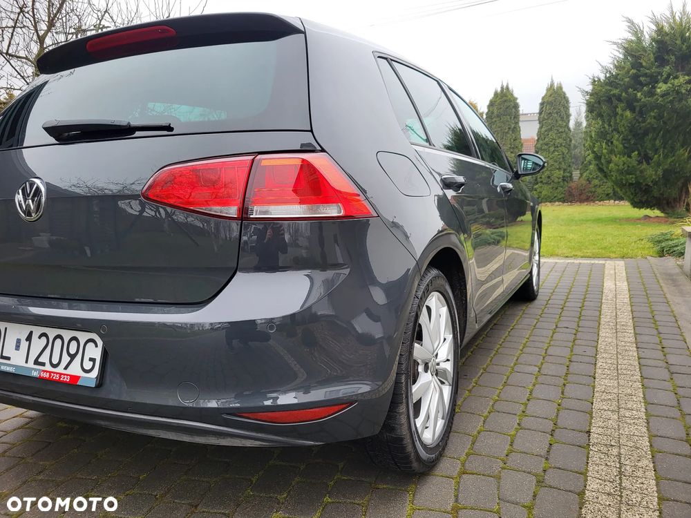 Volkswagen Golf 2.0 TDI BlueMotion Technology Lounge - 34