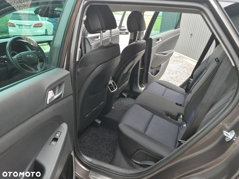 Hyundai Tucson 2.0 CRDi 2WD Trend - 18