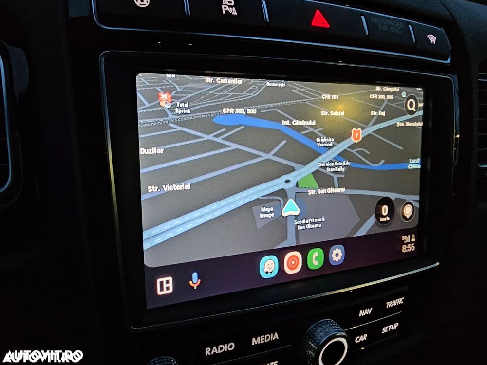 Volkswagen Touareg - 6