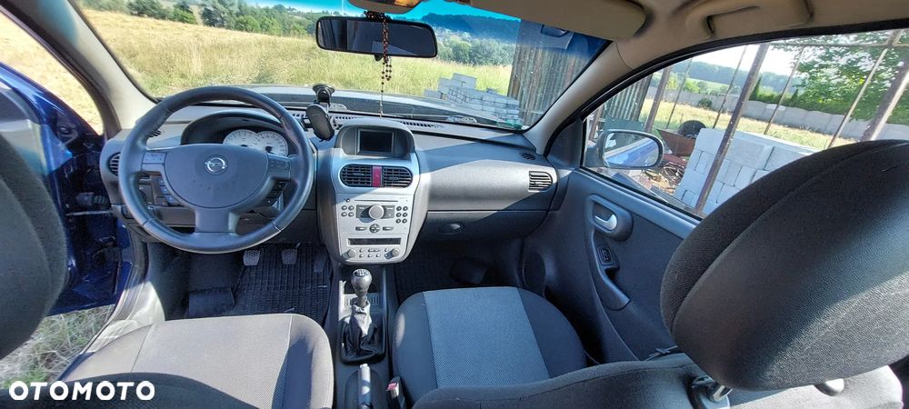 Opel Corsa 1.2 16V Enjoy - 9