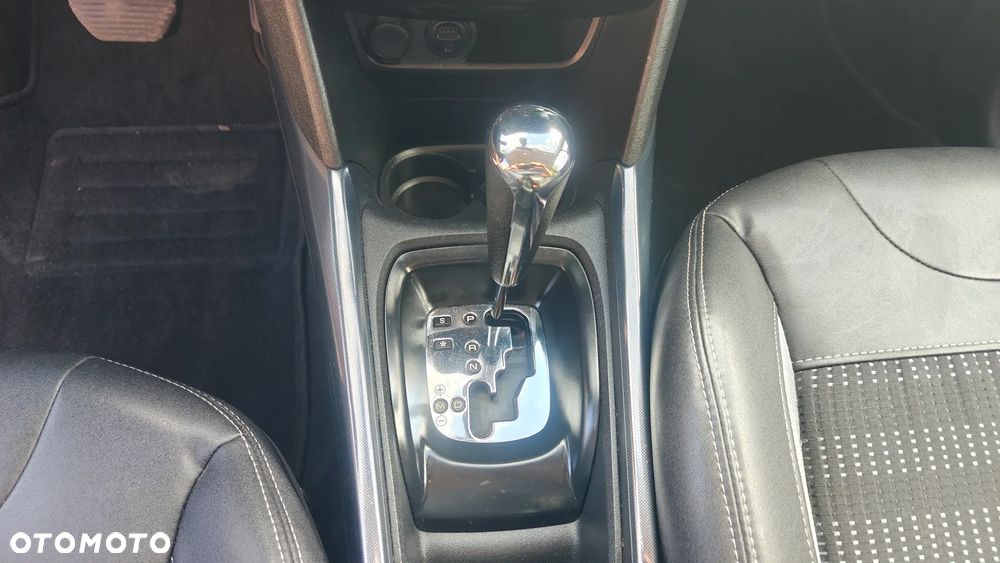 Peugeot 2008 1.6 VTi Allure - 28