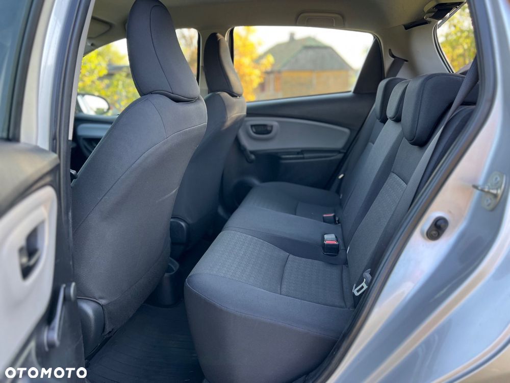 Toyota Yaris - 17
