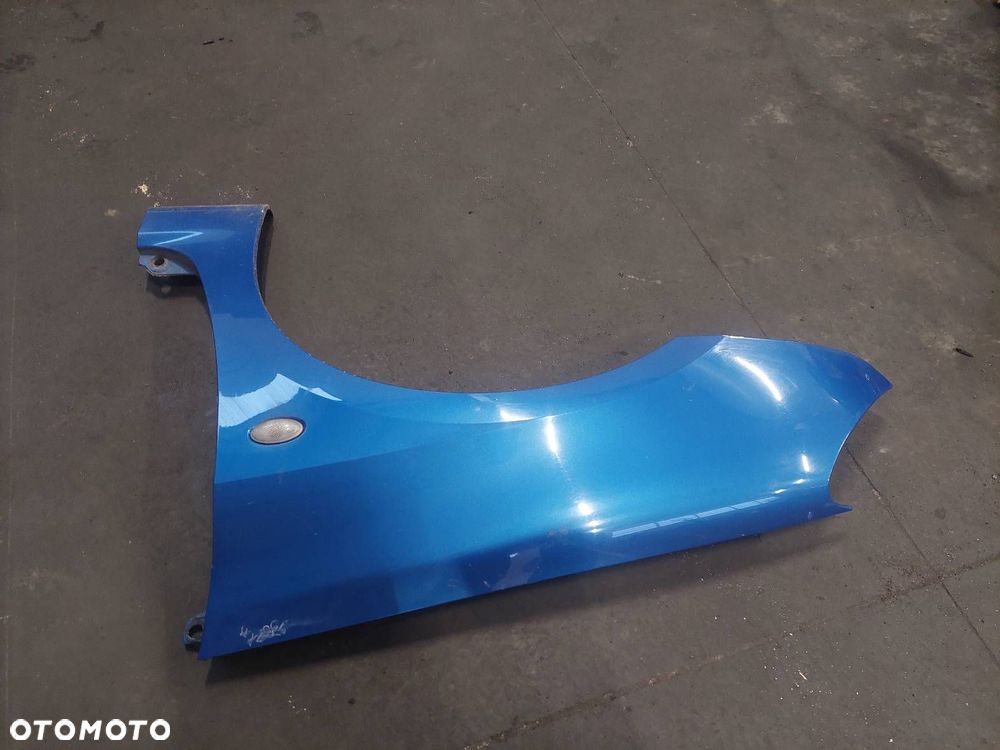 BŁOTNIK LEWY PRZÓD PEUGEOT 307 I KMFD - 2