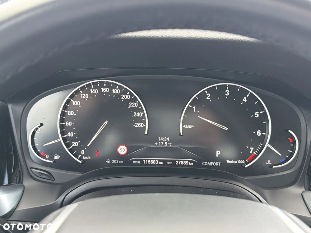 BMW Seria 3 330i Sport Line sport - 17