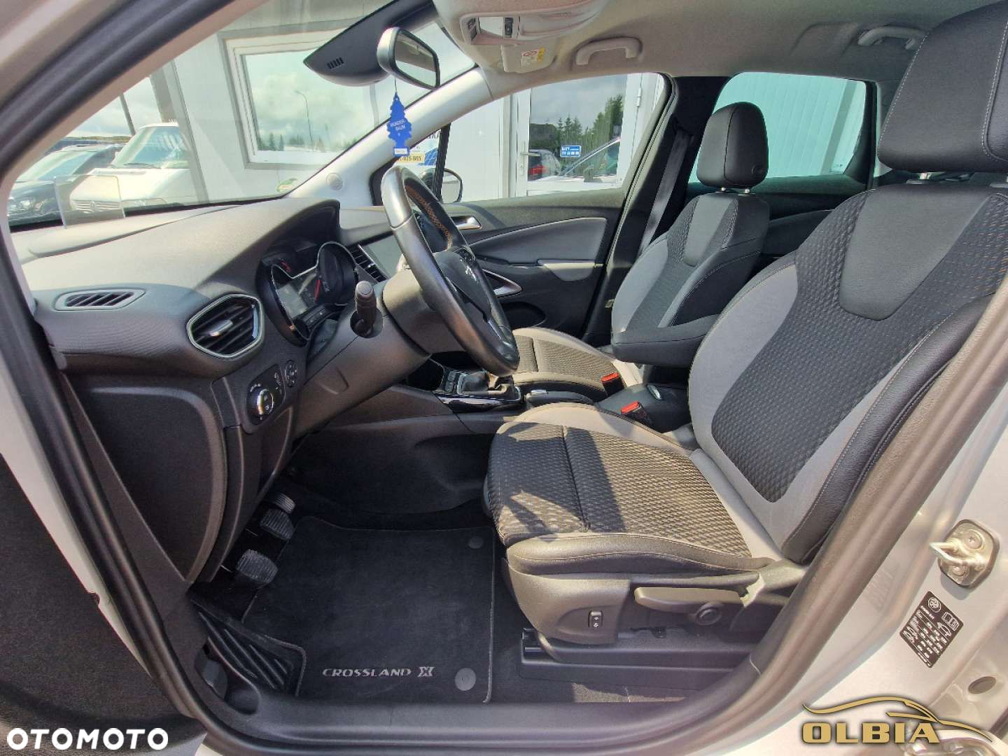 Opel Crossland X - 18