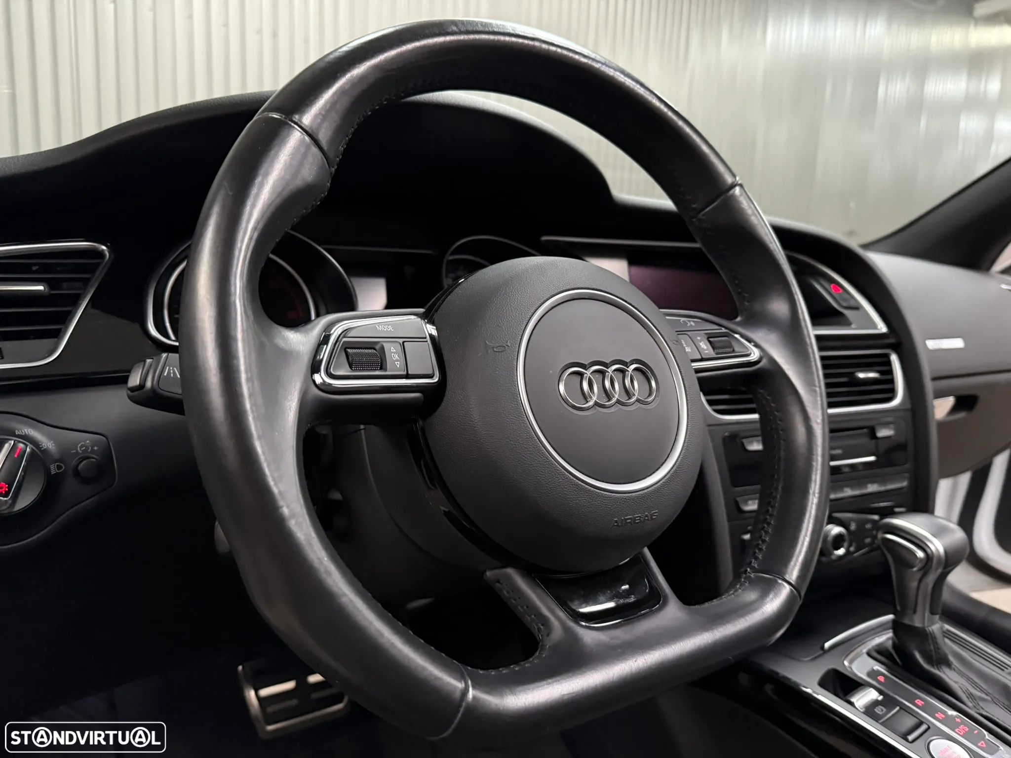 Audi A5 Cabrio 2.0 TDi Multitronic S-line - 27