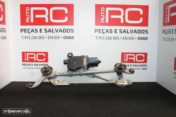MOTOR LIMPA PARA-BRISAS NISSAN LEAF