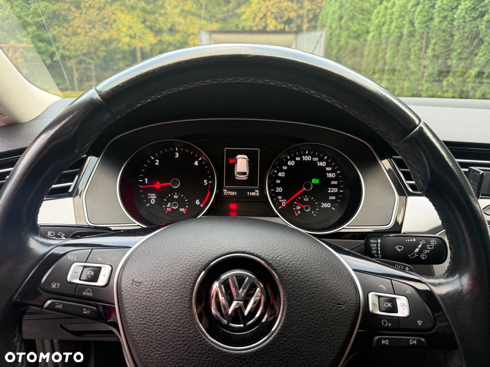 Volkswagen Passat 2.0 TDI BMT Comfortline DSG - 5
