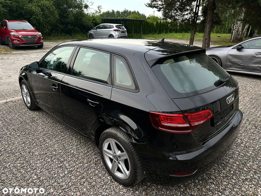 Audi A3 Sportback 1.6 TDI sport - 5
