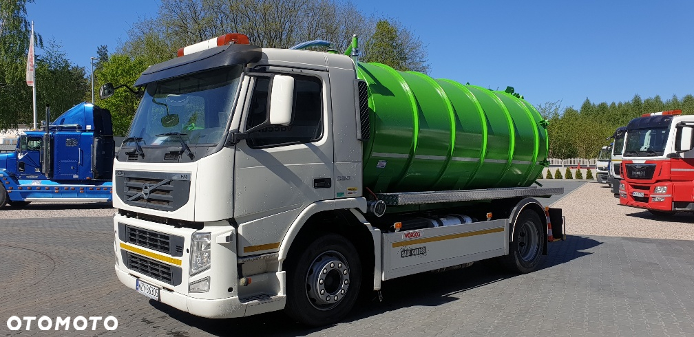 Volvo fm 330 - 3