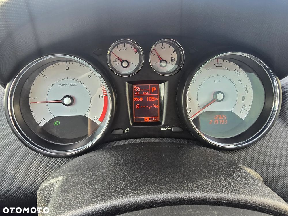 Peugeot 308 HDi FAP 165 Automatik Allure - 18