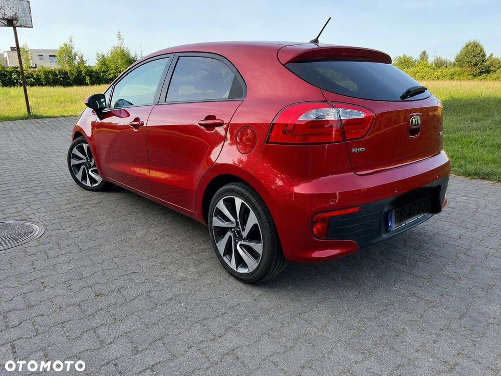 Kia Rio 1.4 crdi XL - 3