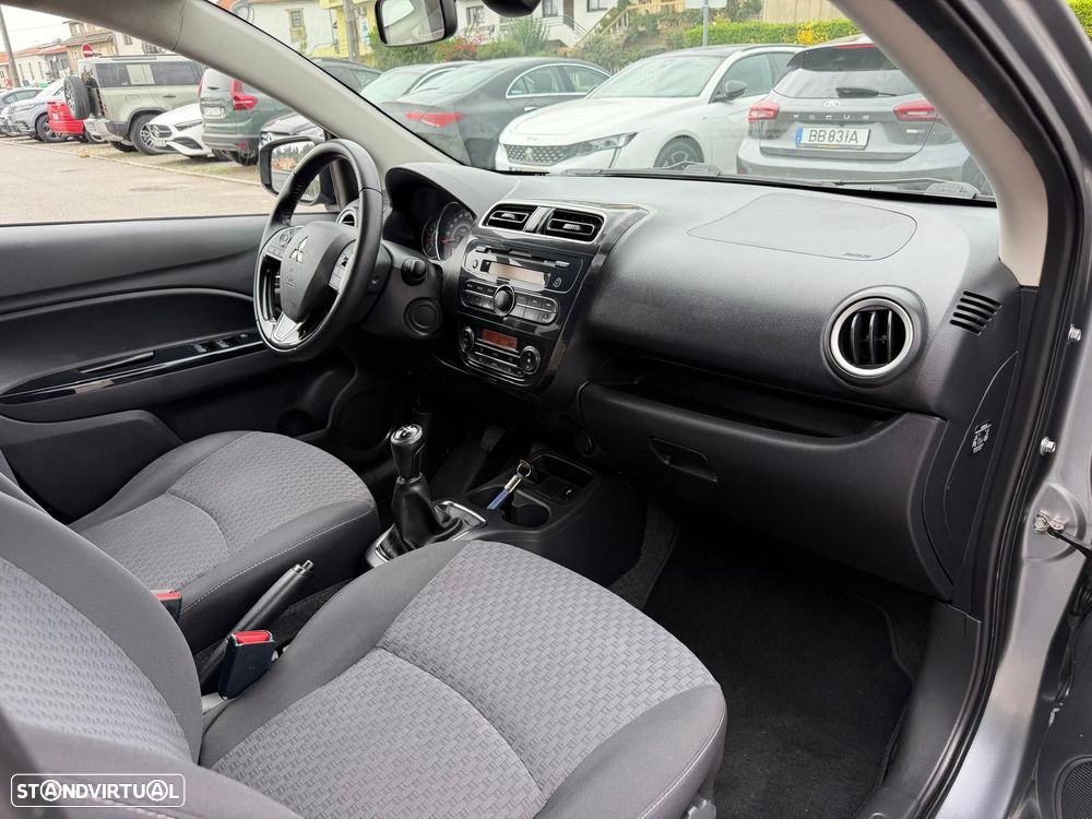 Mitsubishi Space Star 1.2 Intense - 16