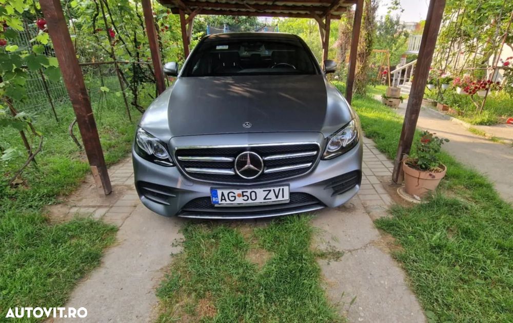 Mercedes-Benz E 220 d 4Matic 9G-TRONIC Sportstyle Edition - 1