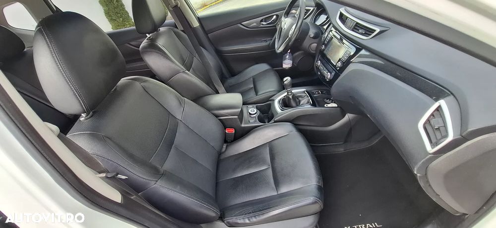 Nissan X-Trail 1.6 dCi ALL-MODE 4x4i Tekna - 26