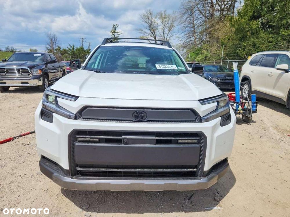 Toyota RAV4 - 3