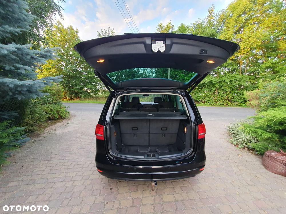 Volkswagen Sharan 2.0 TDI Blue Motion Match - 8