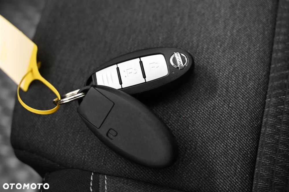 Nissan Qashqai 1.3 DIG-T MHEV 4x4 N-Connecta Xtronic - 28