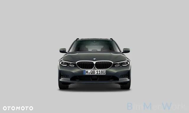BMW Seria 3 320d xDrive Advantage sport - 2