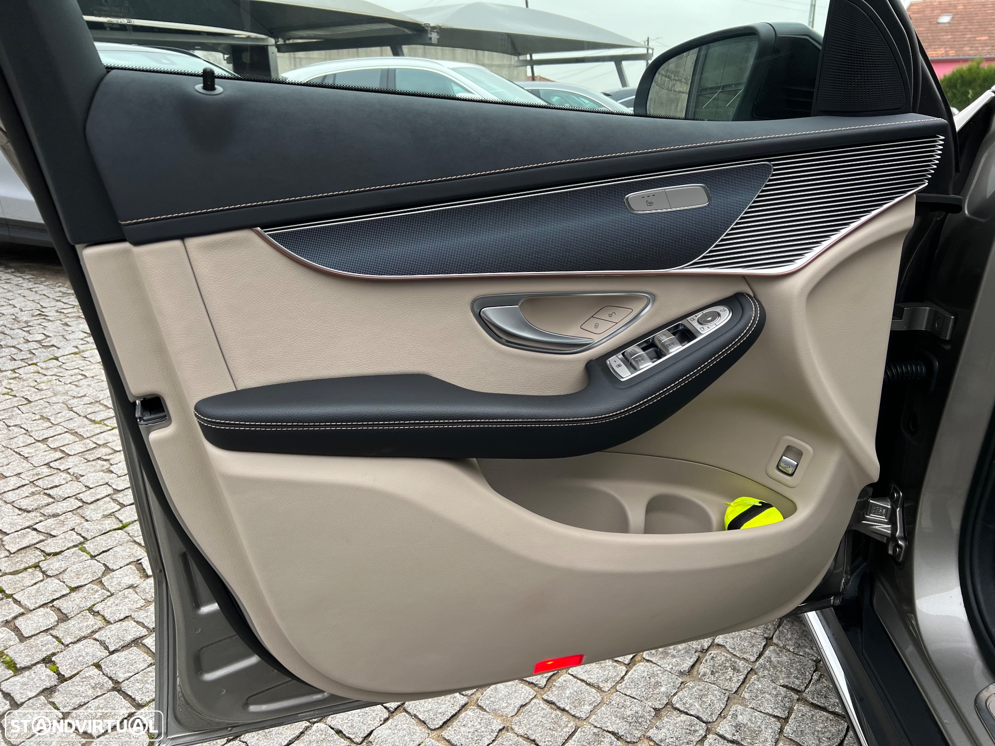 Mercedes-Benz EQC 400 4Matic Electric Art - 11