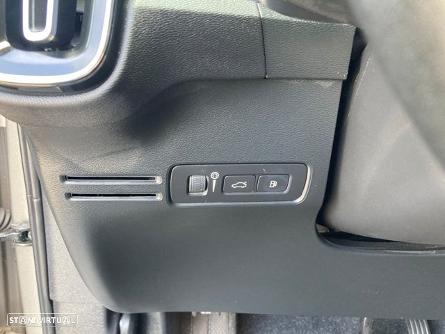 Volvo XC 40 T4 Recharge DKG Inscription Expression - 19