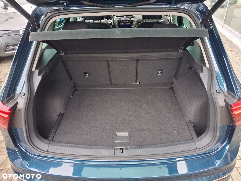 Volkswagen Tiguan 2.0 TSI 4Mot Elegance DSG - 32
