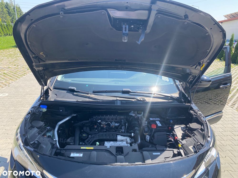 Peugeot 3008 1.2 PureTech Allure S&S EAT6 - 28