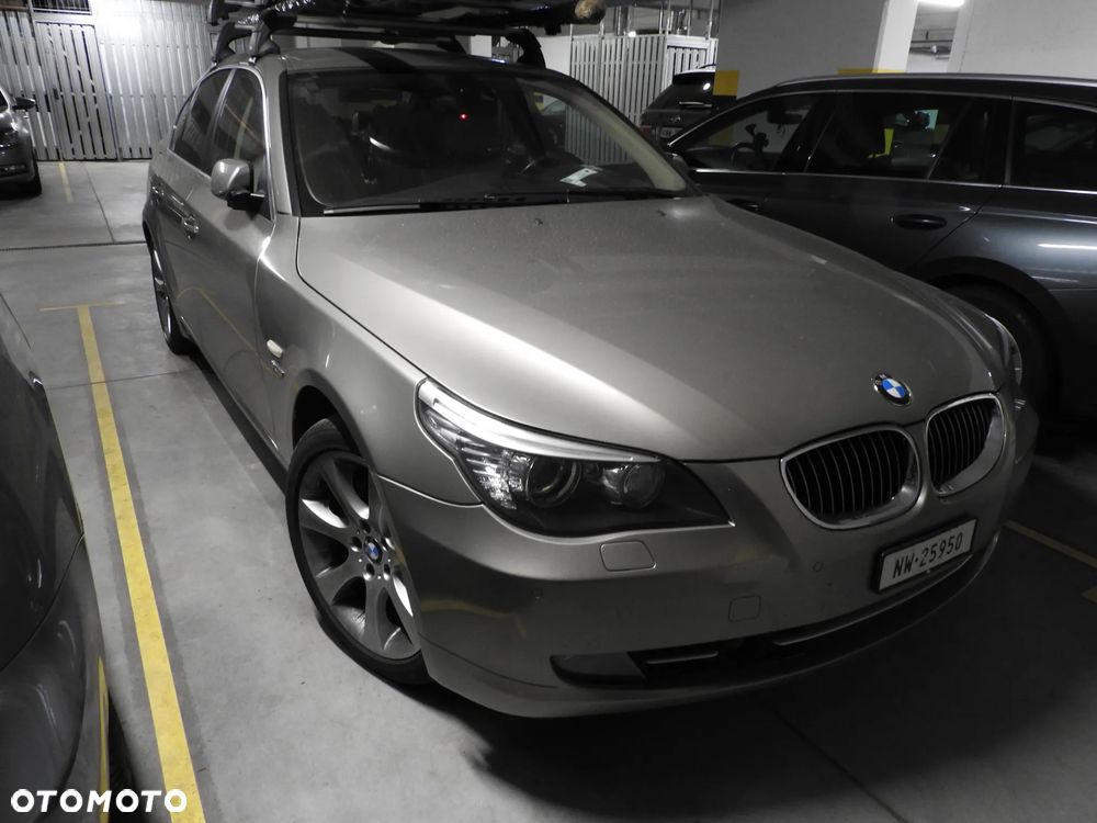 BMW Seria 5 530d xDrive - 3