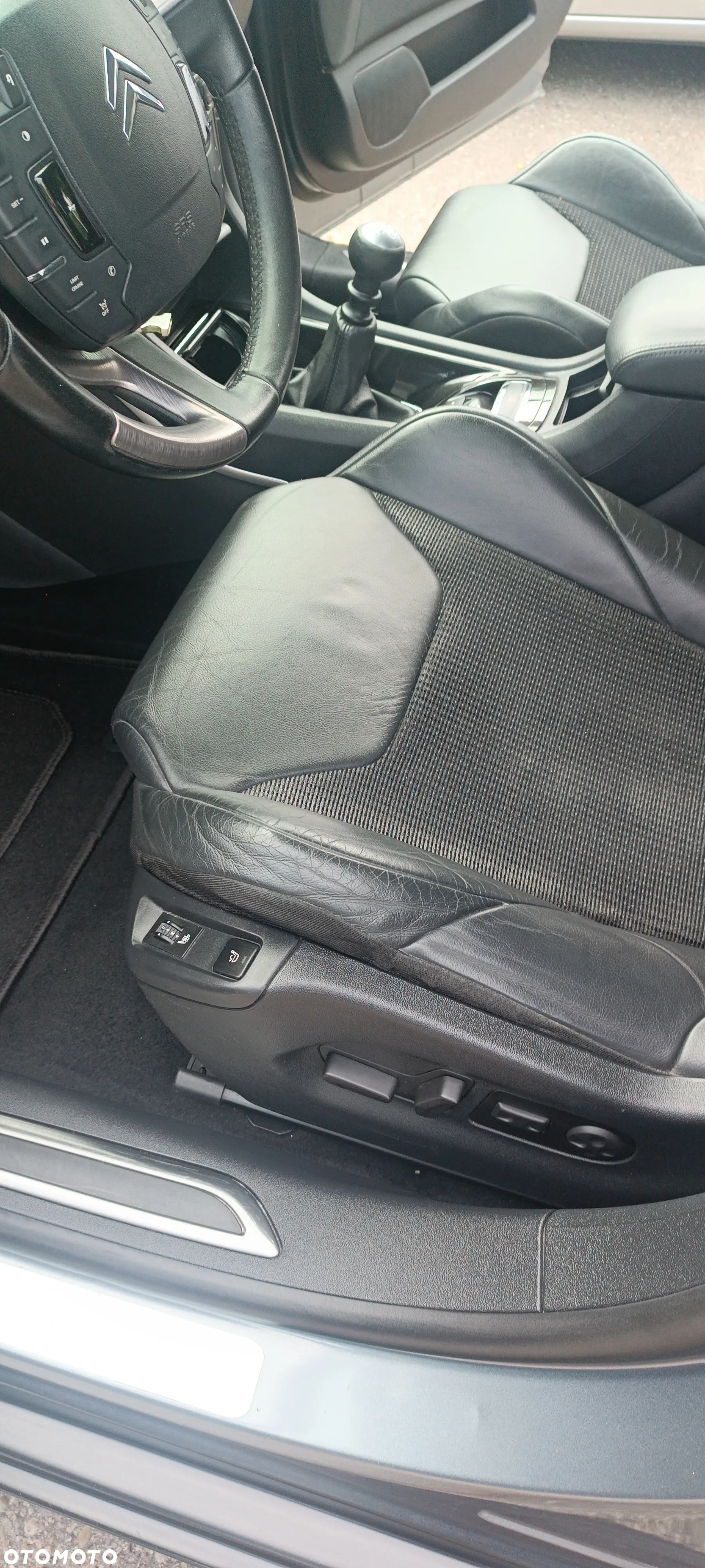 Citroën C5 2.0 HDi Exclusive - 23