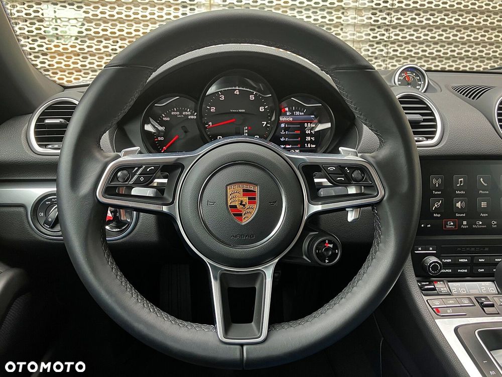 Porsche 718 Boxster - 18