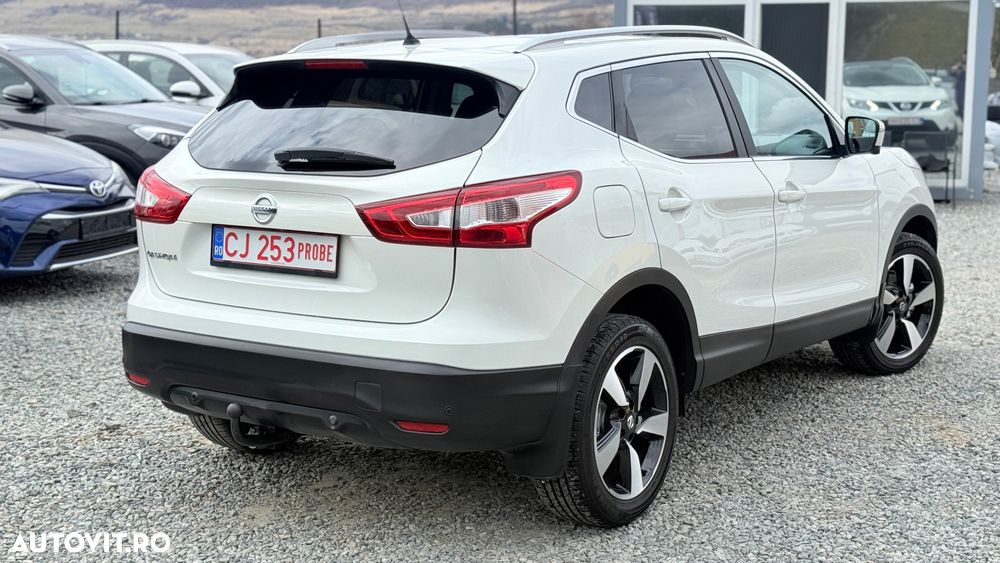 Nissan Qashqai 1.6 DIG-T N-Connecta - 4