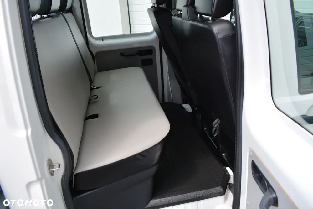 Volkswagen TRANSPORTER T6 DOKA - 29