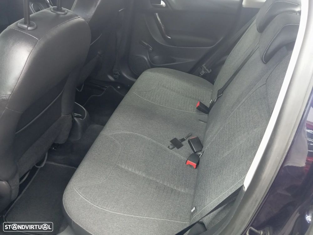 Citroën C3 1.2 PureTech Feel - 6