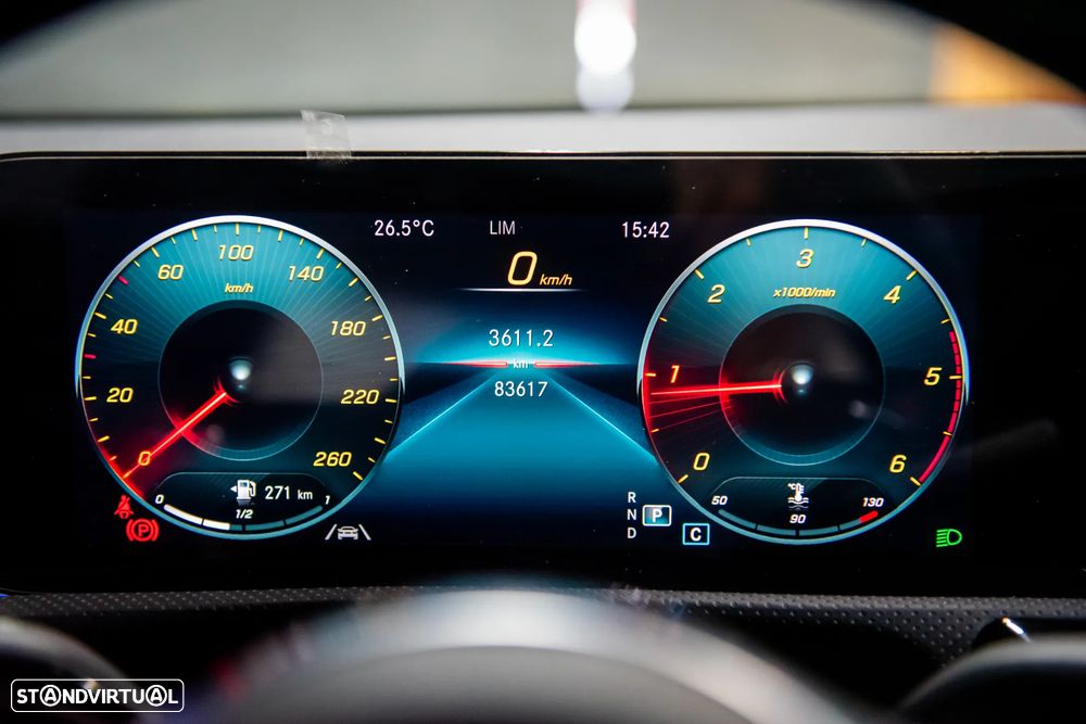 Mercedes-Benz CLA 200 d Shooting Brake AMG Line Aut. - 25