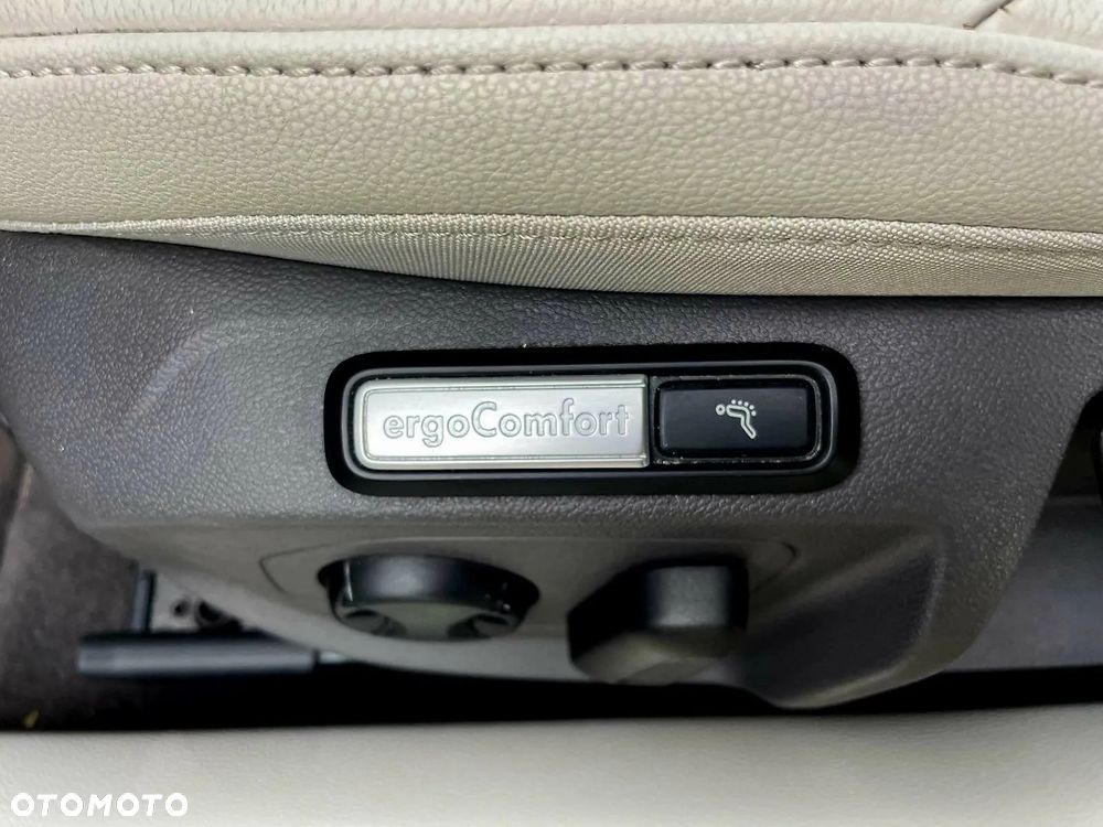 Volkswagen Arteon - 34